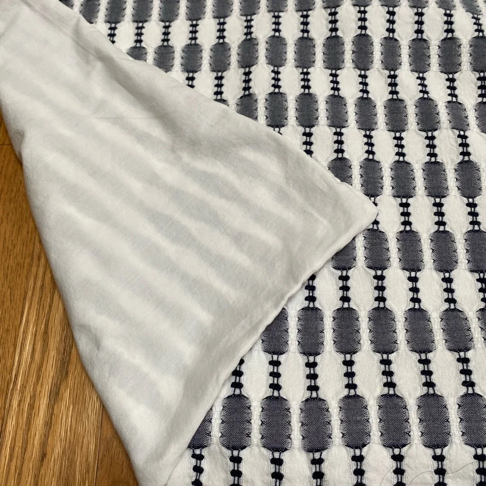 West Elm Black & White Texture Graphic Geometric Standard Pillow Shams Set of 2